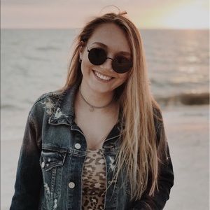 Meet your Posher, Kacey